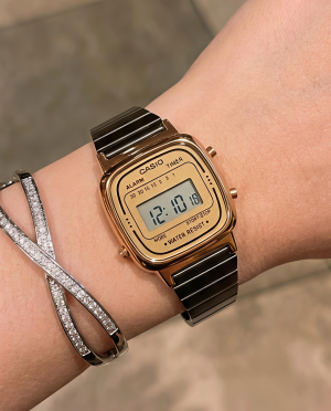 Casio Womens Vintage LA670 Black-Copper