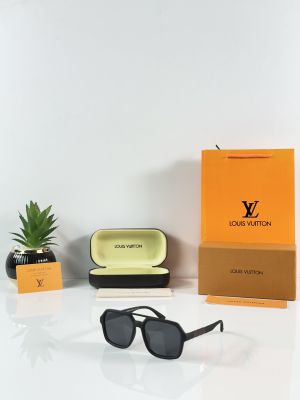 LV 2687 Mate Black