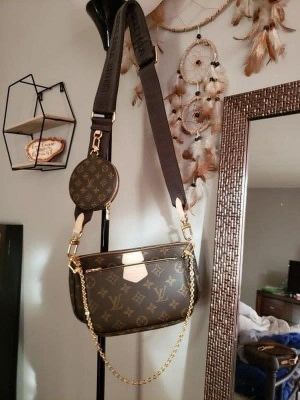 Louuis_Vuttion_ pochette sling bag with og box and premium quality with inner brown premium quality (coffee)