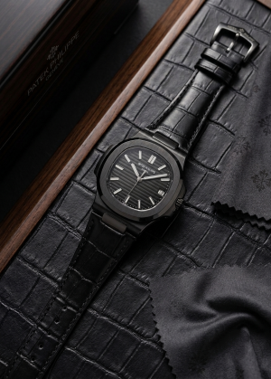 Pate  Philippe Nautilus Leather Strap WC 1822