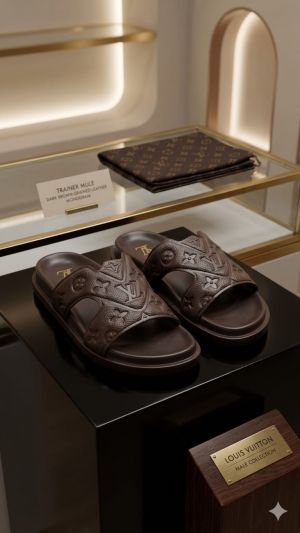 LOUIIS VUITTON MULE brown FLIP FLOP