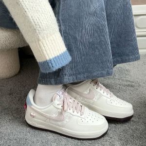 Airforce 1 Low Valentines Day specially For women 