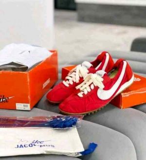Nikke Jacquemus Moon Shoe SP University Red With All Accessories 