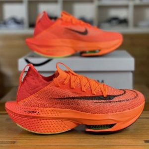 Nik  zoom alphafly  2 orange fix (502)