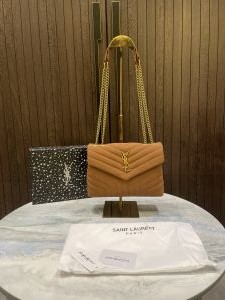 Ysl saint laurent lou lou quilted shoulder bag with og box etc 965 