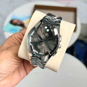 DIESE EL men chronograph mercurial watch hvy 2