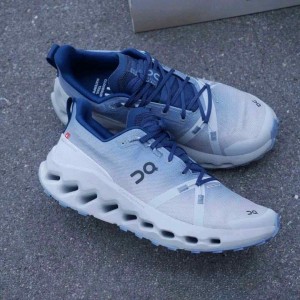 On Running CloudSurfer Trail WaterProof Chambray Glacier 1261