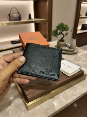 103 SF SALVATORE FERRAGAMMO PREMIUM QUALITY WALLET NO53