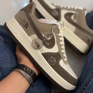Nikkee Airforce 1 Low Thee North Face