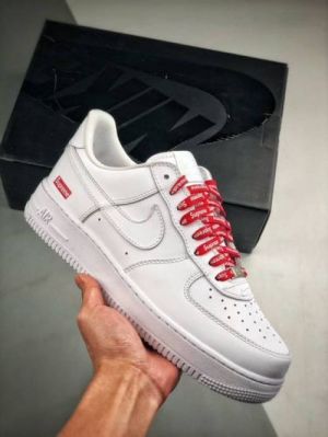 Nik Airforce 1supreme white semi ua (534)