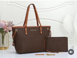 Michael kor Tote Bag With Pouch & Dust Bag brand box  6506