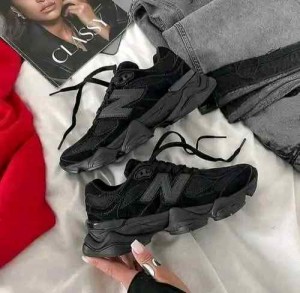 neww balancee 9060 triple black