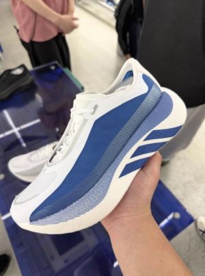 Adidaas Hyperboost edge Equipent Blue 666