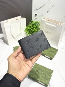 Guccci 090 black monogram design wallet with og box card and carry bag 