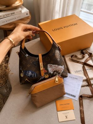 Loui Vuitton trunk lv 2  handbag with box 6531