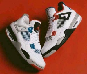 nikkee Jordan Retro 4 What The