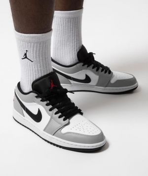  Air Jordan 1 low smoke grey