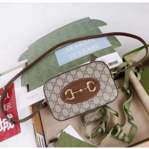 Gucc horsebit camera bag with og box carrybag 1136(1908)I