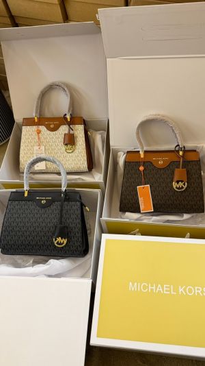 Michael_Kor Jana Signature Logo Convertible Crossbody Bag with box 5067