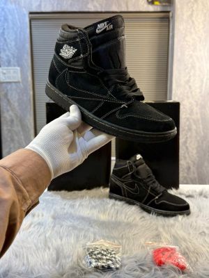 Jordan 1 Retro Low OG SP TRAVIS SCOTT Black Phantom