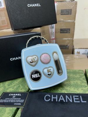 Chaneel makeup palette Minaudire Bag with box (STORE ARTICLE) 836