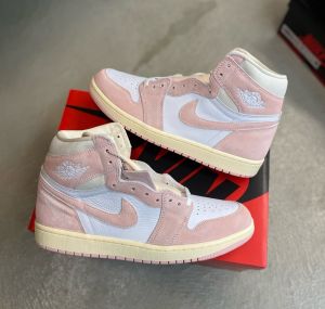 Nikke Air Jordan Retro High OG Washed Pink