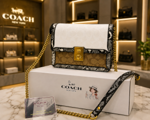 Coac Tabby Snakeskin Shoulder Bag with box 5125