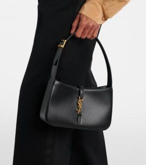 YSL SAINT LAURENT matte finish Le 5 7 leather shoulder bag with original box 750