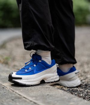 Nikke Zoom Vomero Roam Racer Blue