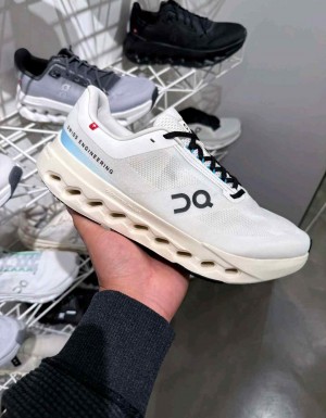 On Cloudsurfer Next Z5 Ivory Dew