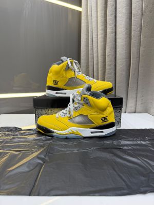 NIIKE AIR JORDAN 5 RETRO TOKYO YELLOW