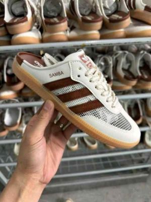 Adidaas Samba Mule Brown women