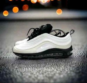 nikkee airmax 97 light bone