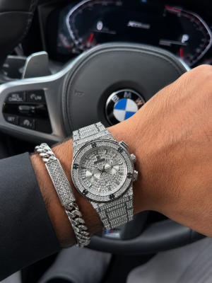 Hublot Chain Diamond Chronograph Premium Quality 