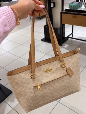 Coacch Station Tote Premium Quality With Original DustCover & Tags