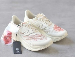 Newbalanc  X STONE ISLAND ELITE WHITE