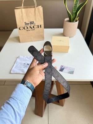 Coacch Premium Mens Reverseable Belt Premium With OGBOX DUSTCOVER cover Carrybag etc Model 314