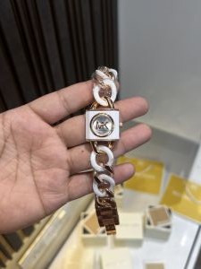 MK LADIES PREMIUM WATCH