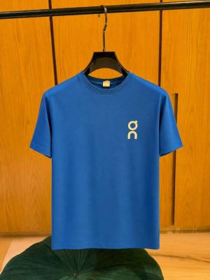 On Cloudx IMPORTED STORE ARTICLE T SHIRTxx
