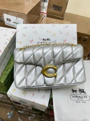 Coac quilted tabby shoulder bag  26 with box 916