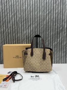 Coacch Hanna CarryAll Medium Satchel Bag With Original Box & DustCover
