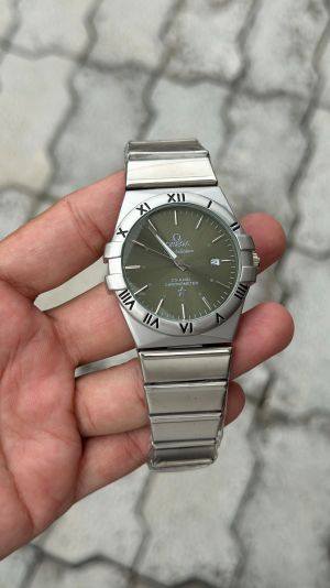 Omegg a Co-AXIal Chronometer
