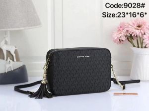 Michaeel kors Jet Set Camera Bag With OG & Box Dust Bag (Black Black) 9028 Sale