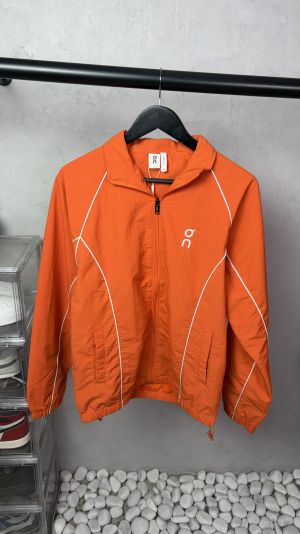 ON Cloud Performance Windbreaker Jacket 3130