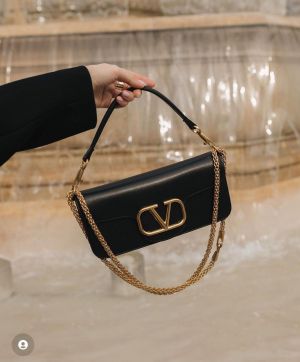 Valentino_Garavani Handbag With Box premium quality