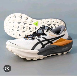 ASICSS TRABUCO MAX 5 GO CREAM BLACK