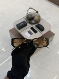 Prada_384_Silver_Black_Peach_Candy