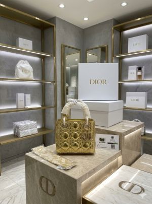 Dior lady metallic gold-tone Cannage calfskin leather premium quality with double box packing (with scarf)