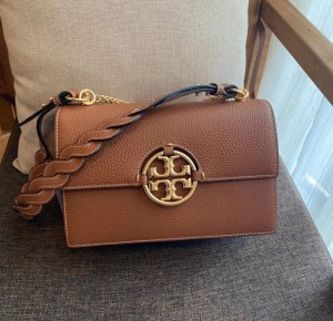 Tory_Burch_Miller_Shoulder_Bag_With_double_Box