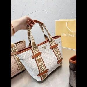 Mk tote bag premium quality with dust cover